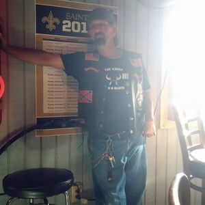 Meet your Posher, Eric